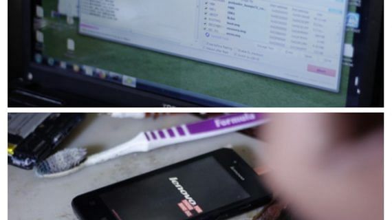 Proses Flashing Handphone