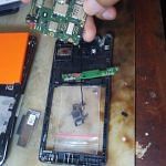 Handphone Mati Ternyata Kemasukan Air