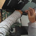 Proses Cek Kondisi Laptop Yang di Jual ke Lasercom
