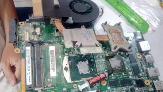 Cleaning Laptop Karena Overheat
